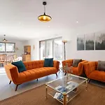 10 Personnes Acces Pmr Aux Normes Avec Grande Piscine Дом отдыха *