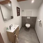 10 Personnes Acces Pmr Aux Normes Avec Grande Piscine *