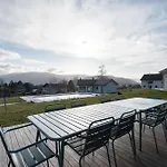 10 Personnes Acces Pmr Aux Normes Avec Grande Piscine