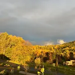 10 Personnes Acces Pmr Aux Normes Avec Grande Piscine Дом отдыха *