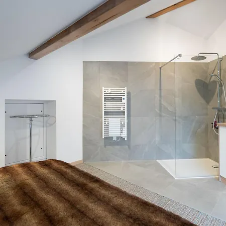 10 Personnes Acces Pmr Aux Normes Avec Grande Piscine Ferienhaus *