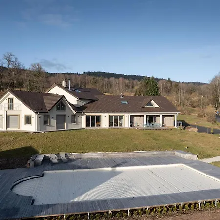 10 Personnes Acces Pmr Aux Normes Avec Grande Piscine Ferienhaus Sapois (Vosges)