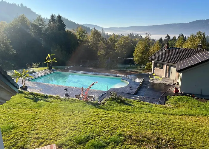 10 Personnes Acces Pmr Aux Normes Avec Grande Piscine Дом отдыха *