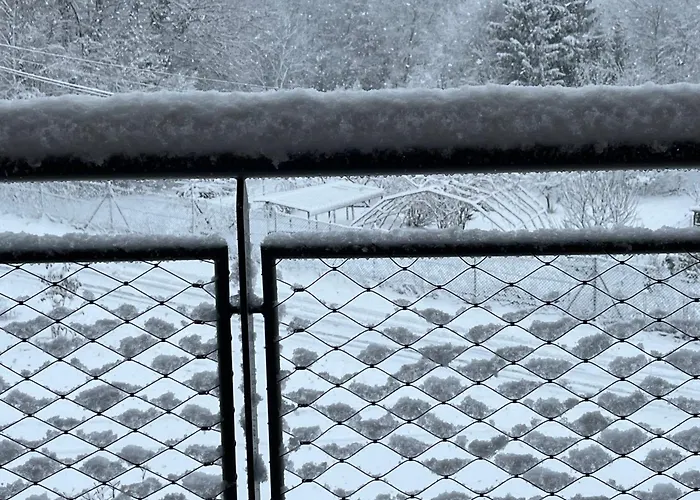 10 Personnes Acces Pmr Aux Normes Avec Grande Piscine * Sapois (Vosges)
