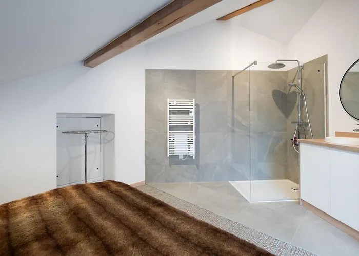 10 Personnes Acces Pmr Aux Normes Avec Grande Piscine Дом отдыха *