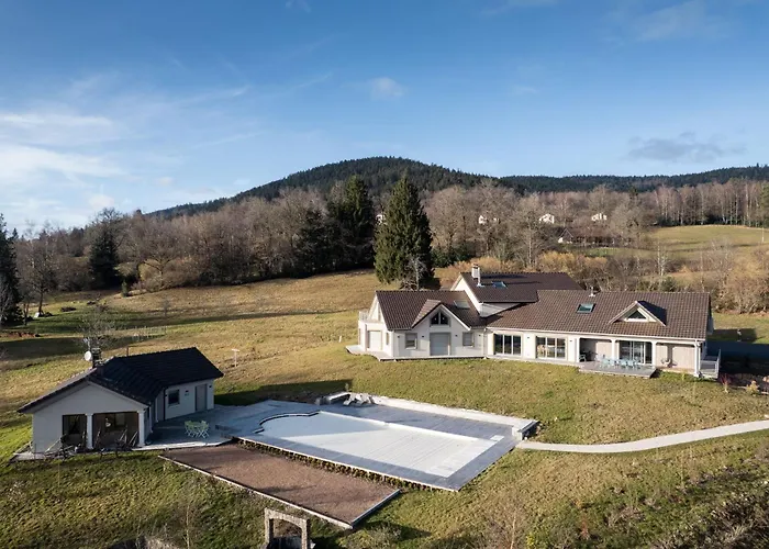 Дом отдыха 10 Personnes Acces Pmr Aux Normes Avec Grande Piscine Sapois (Vosges)